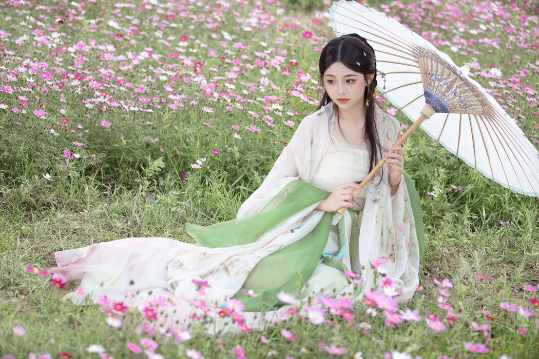 YiTuYu艺图语 Vol.6393 Jin Zou Ba