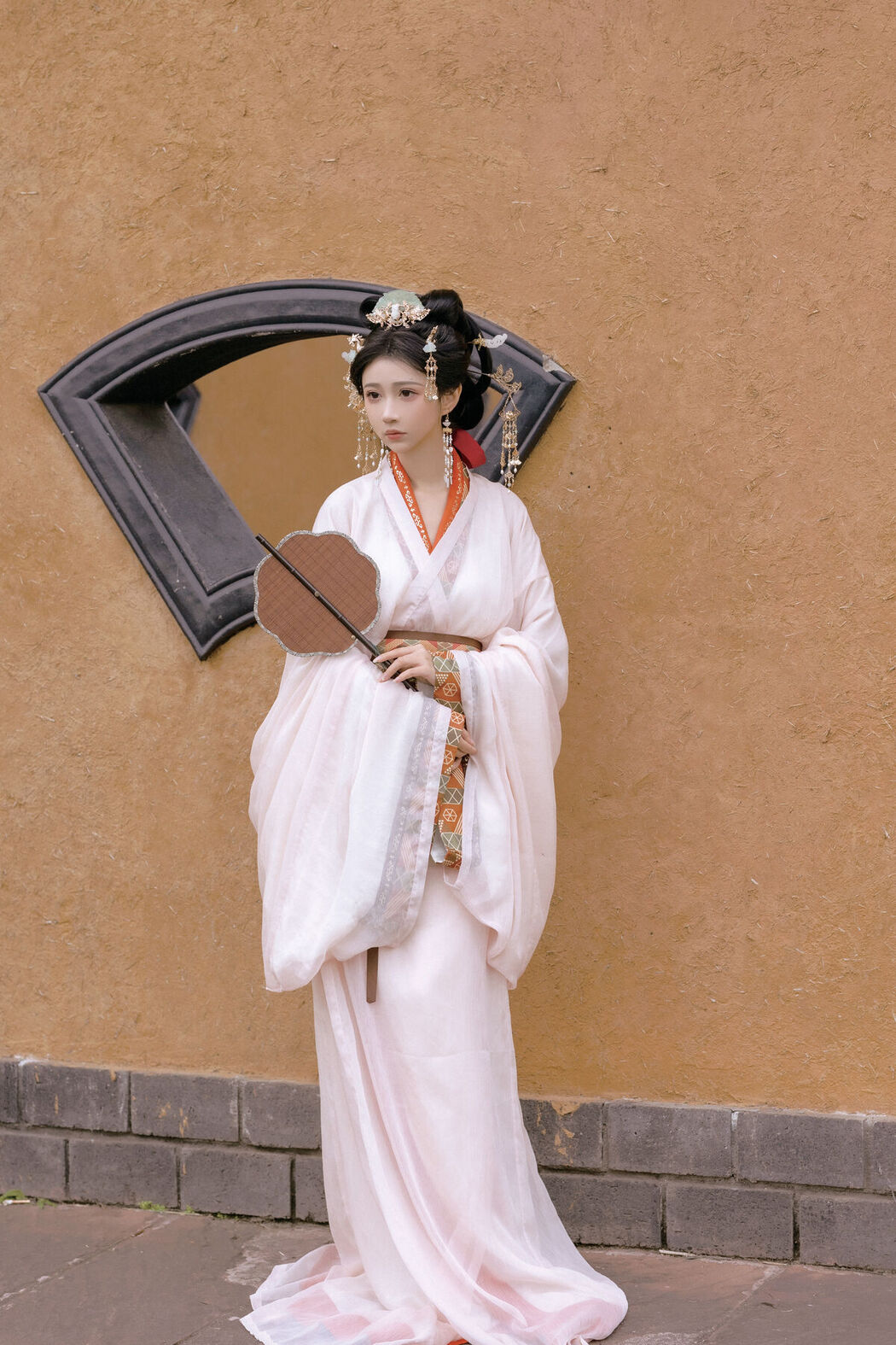 YiTuYu艺图语 Vol.6337 Qi Luo Sheng De Xiao Su Su