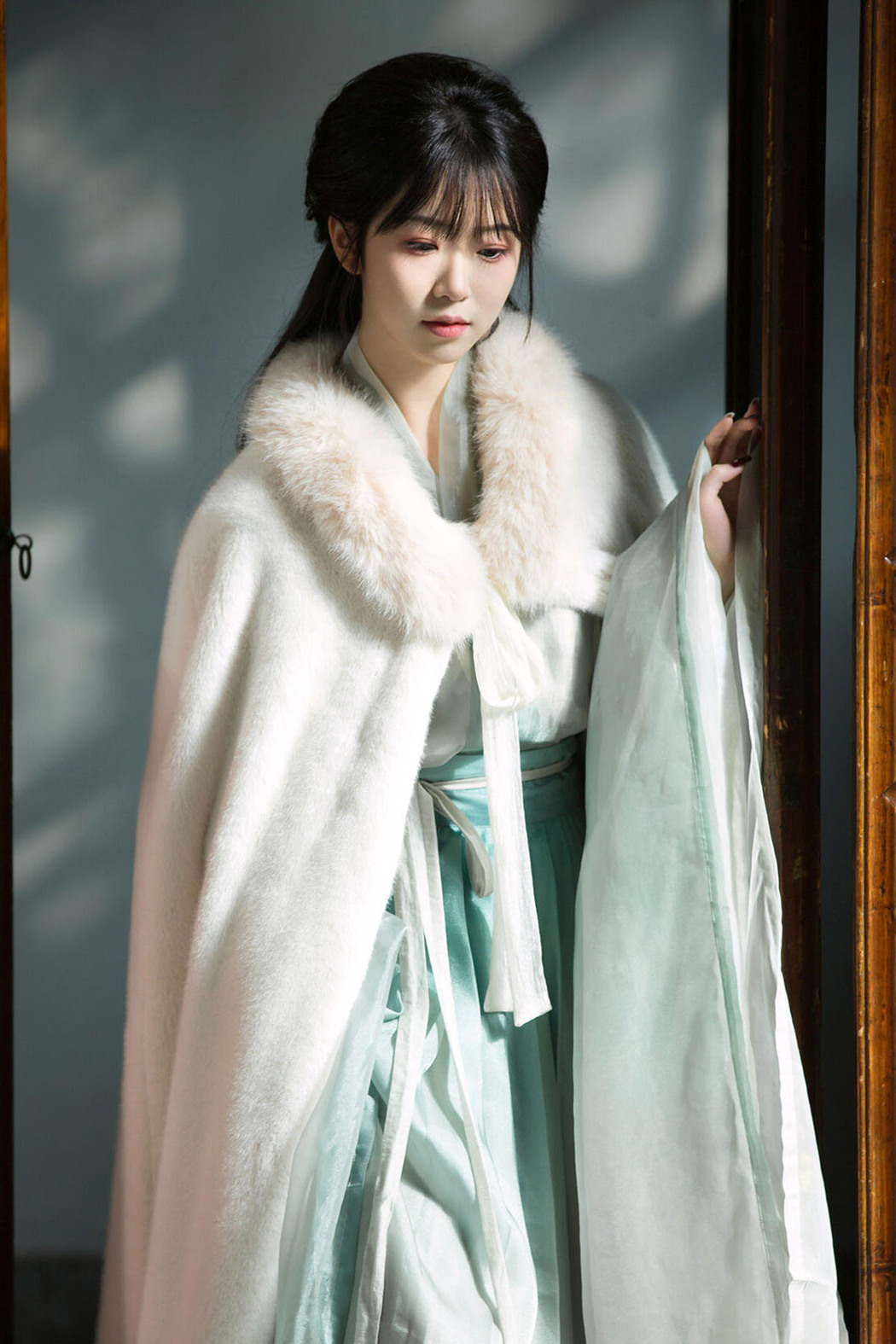 YiTuYu艺图语 Vol.6413 He Zhou Xi E16 Cover Photo