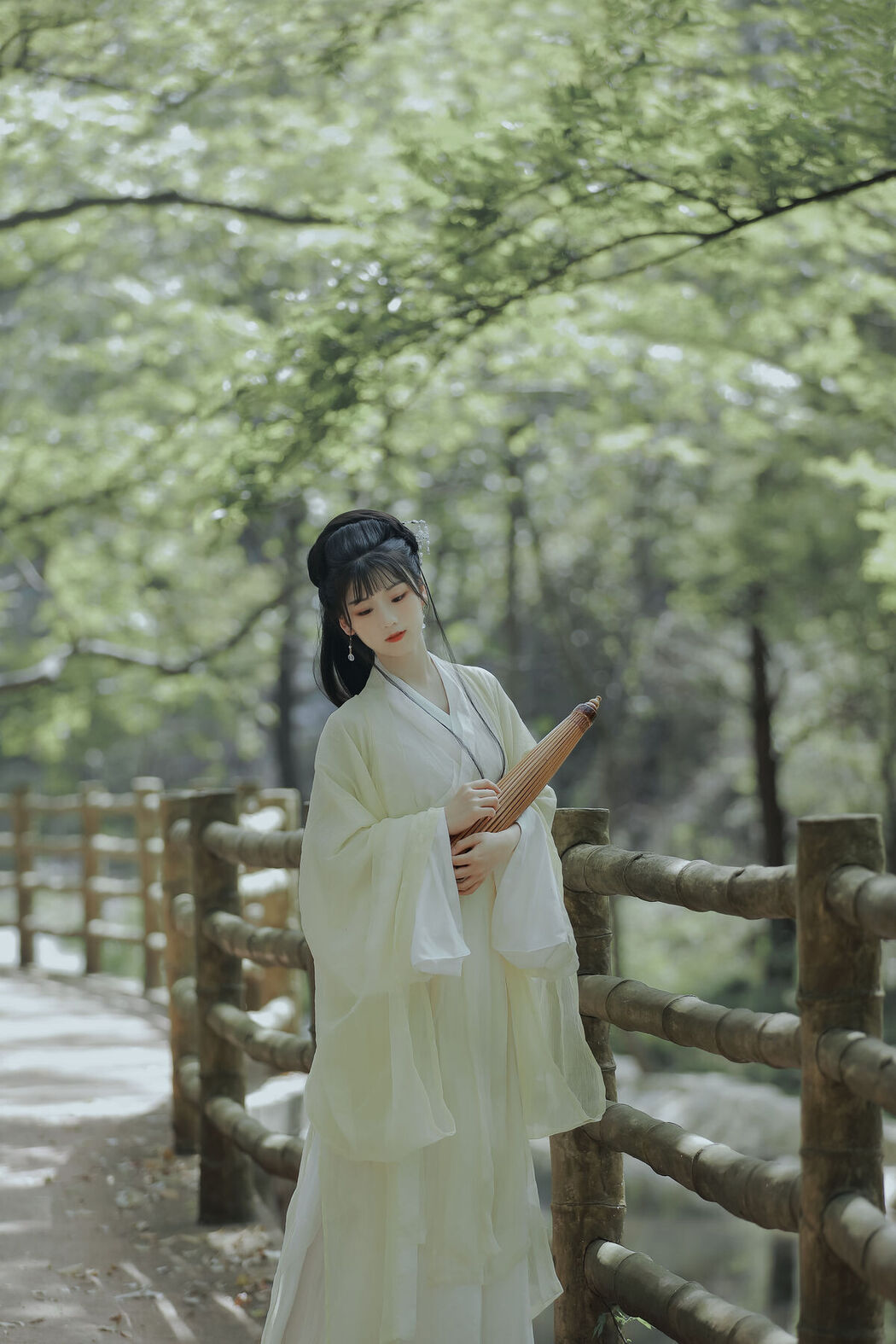 YiTuYu艺图语 Vol.6405 Zhou Zhou AY