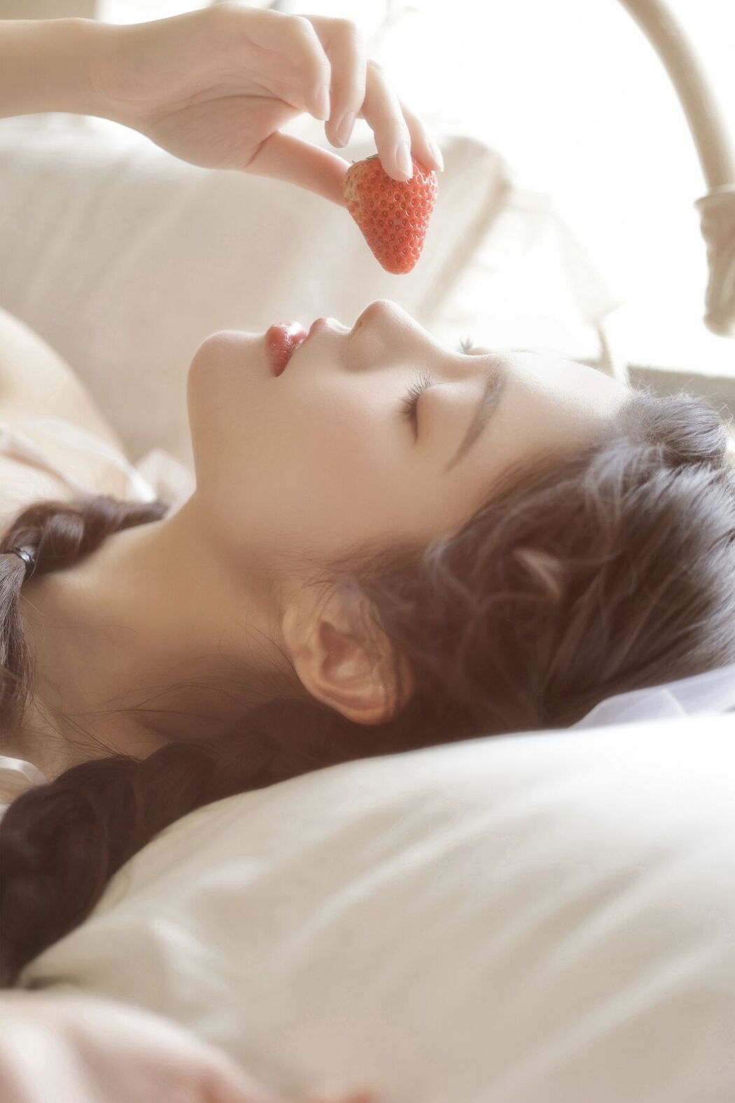 YiTuYu艺图语 Vol.6289 Ling Xiao Qi