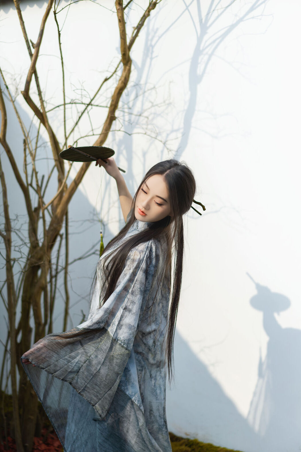 YiTuYu艺图语 Vol.6352 Dong Chu Liu