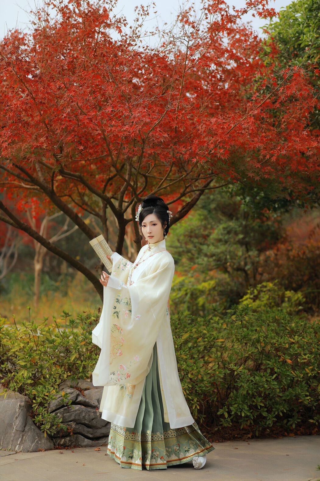 YiTuYu艺图语 Vol.6312 Li Cai