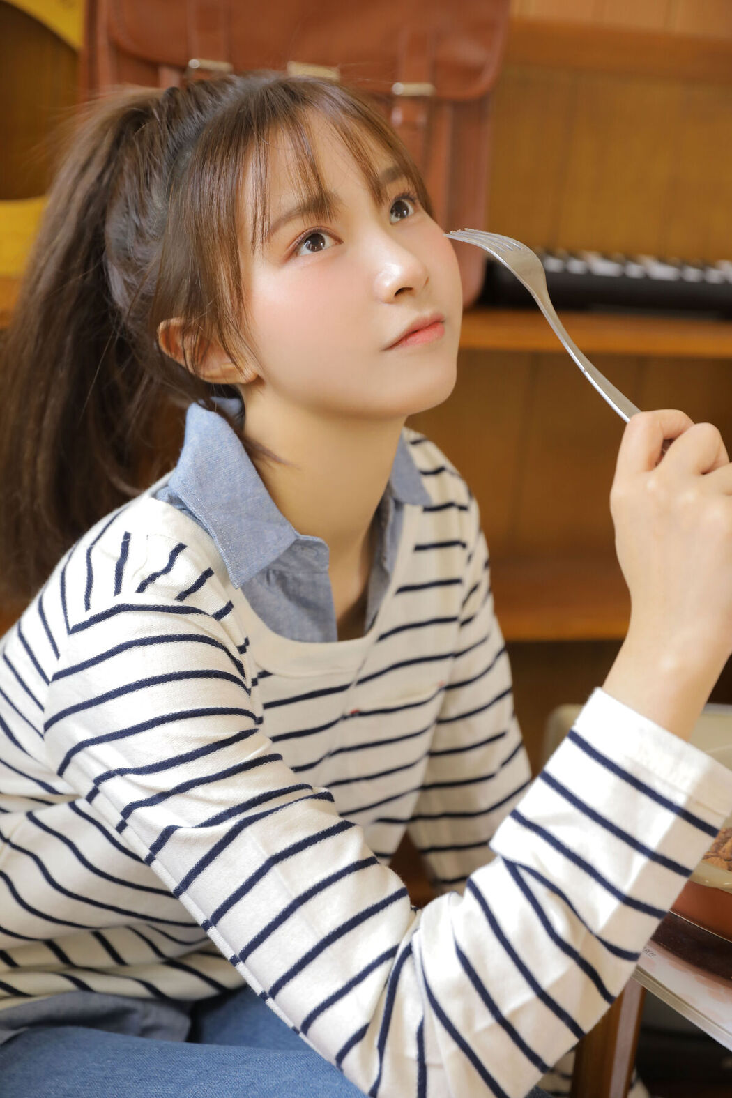 YiTuYu艺图语 Vol.6363 Nini
