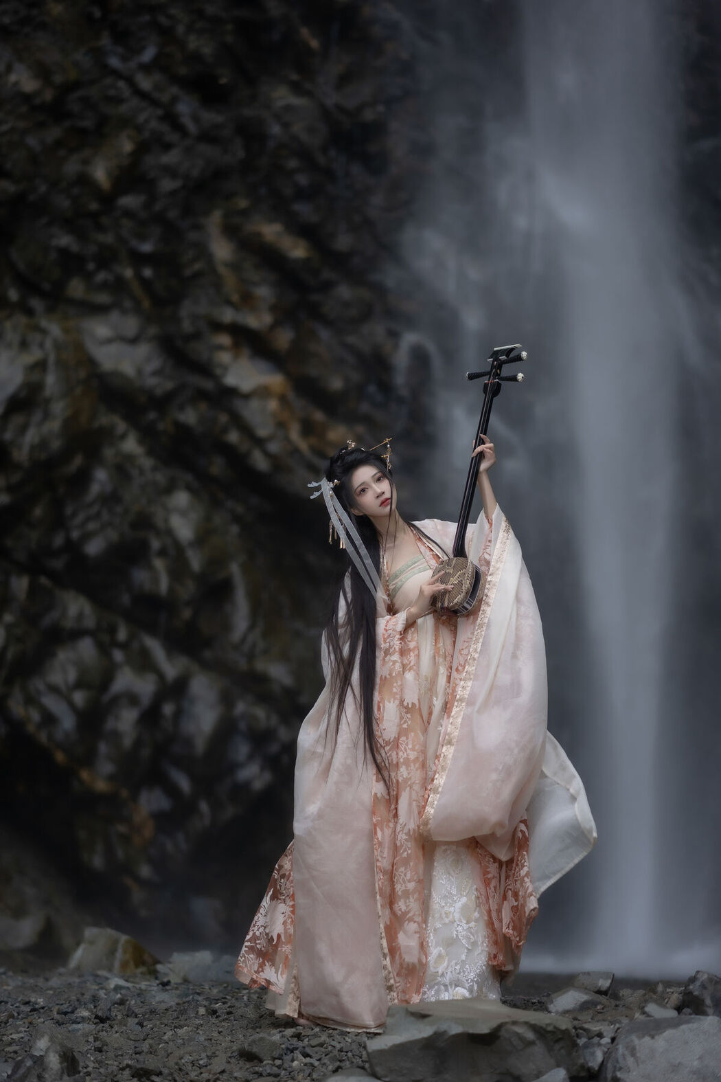 YiTuYu艺图语 Vol.6314 Qi Luo Sheng De Xiao Su Su