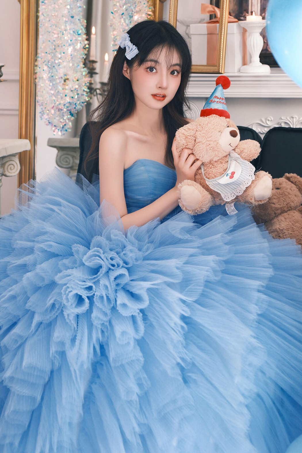 YiTuYu艺图语 Vol.6347 Yu Wei Jiang Cover Photo
