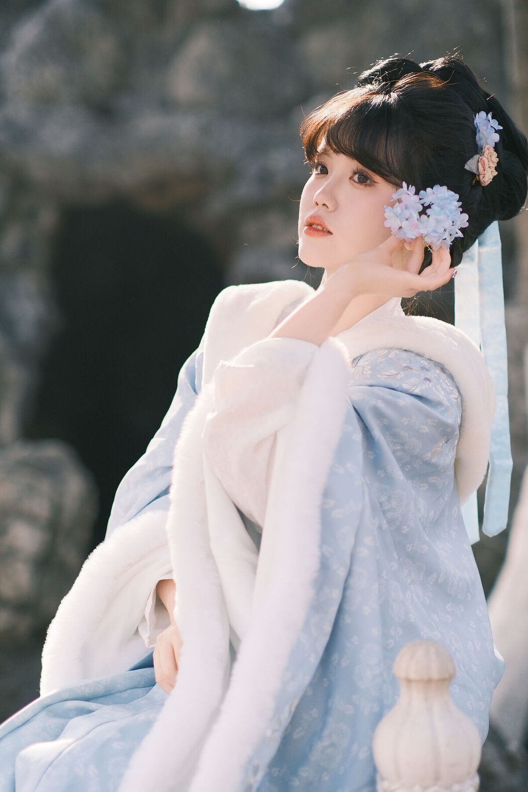 YiTuYu艺图语 Vol.6326 Cao Mei Xi Mi Lu