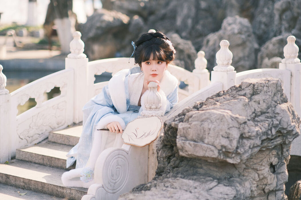 YiTuYu艺图语 Vol.6326 Cao Mei Xi Mi Lu