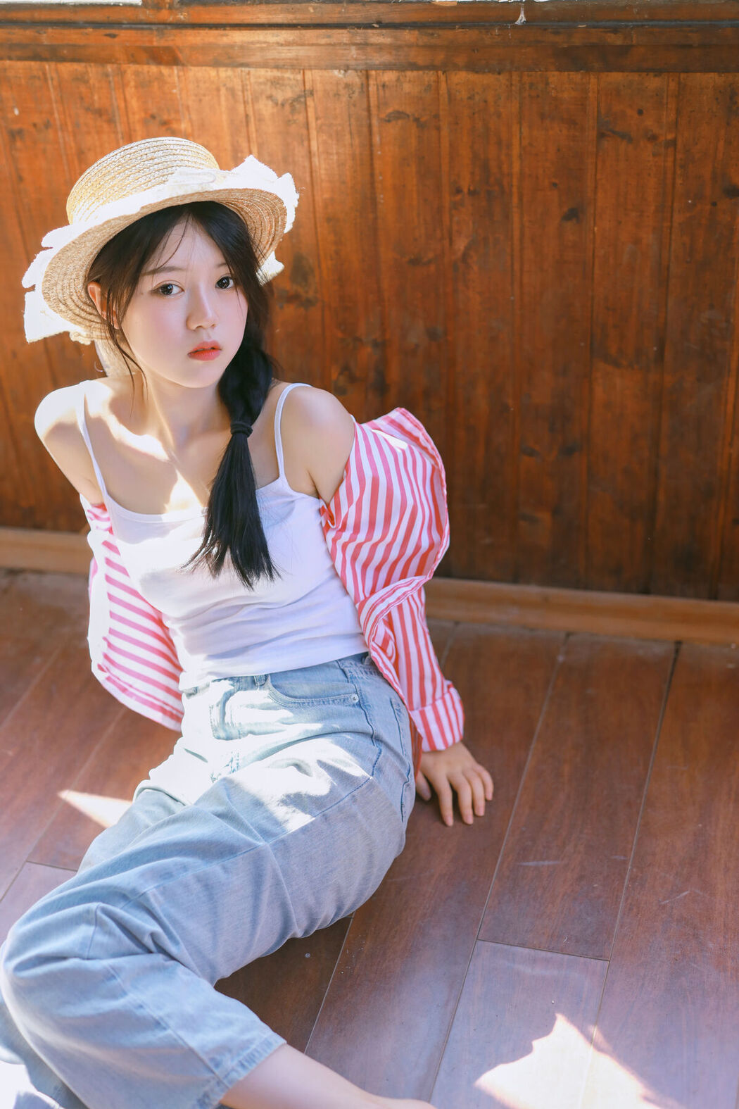 YiTuYu艺图语 Vol.6410 Wei Wei
