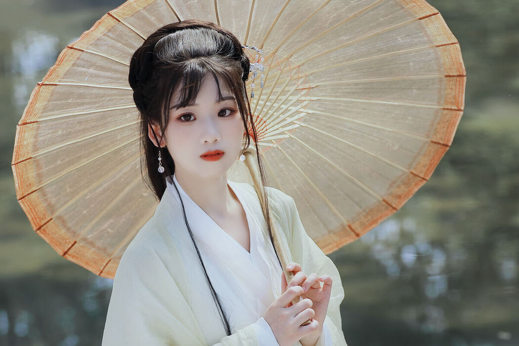 YiTuYu艺图语 Vol.6405 Zhou Zhou AY