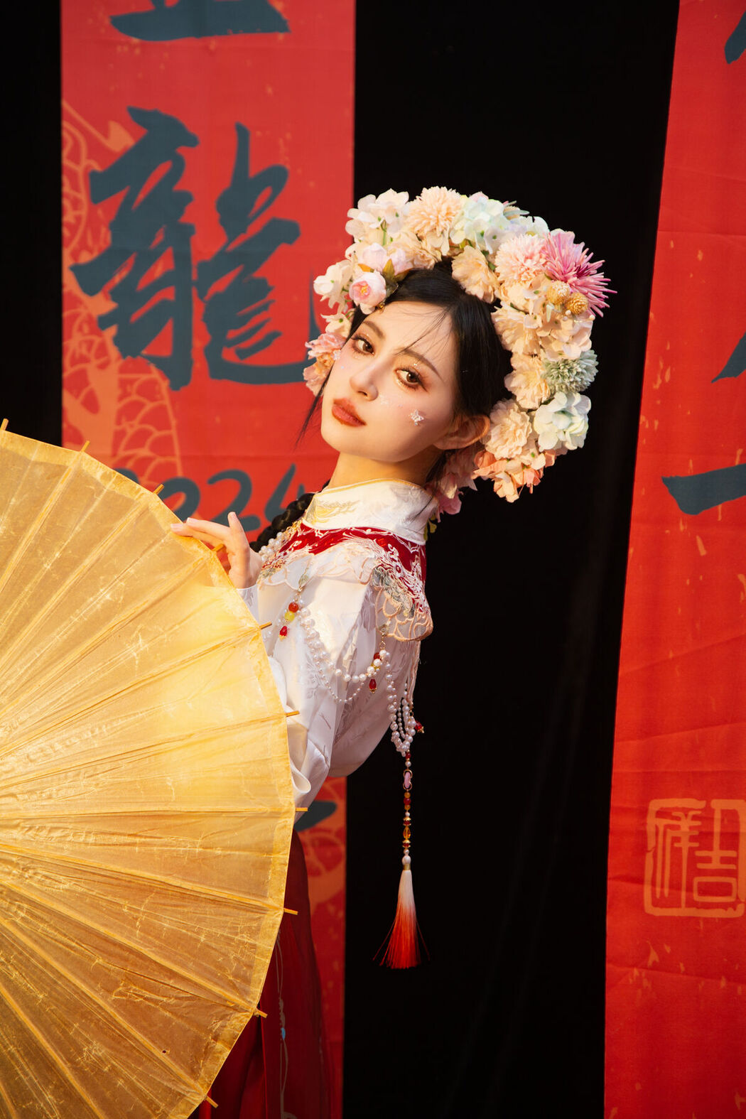 YiTuYu艺图语 Vol.6417 Yi Xuan