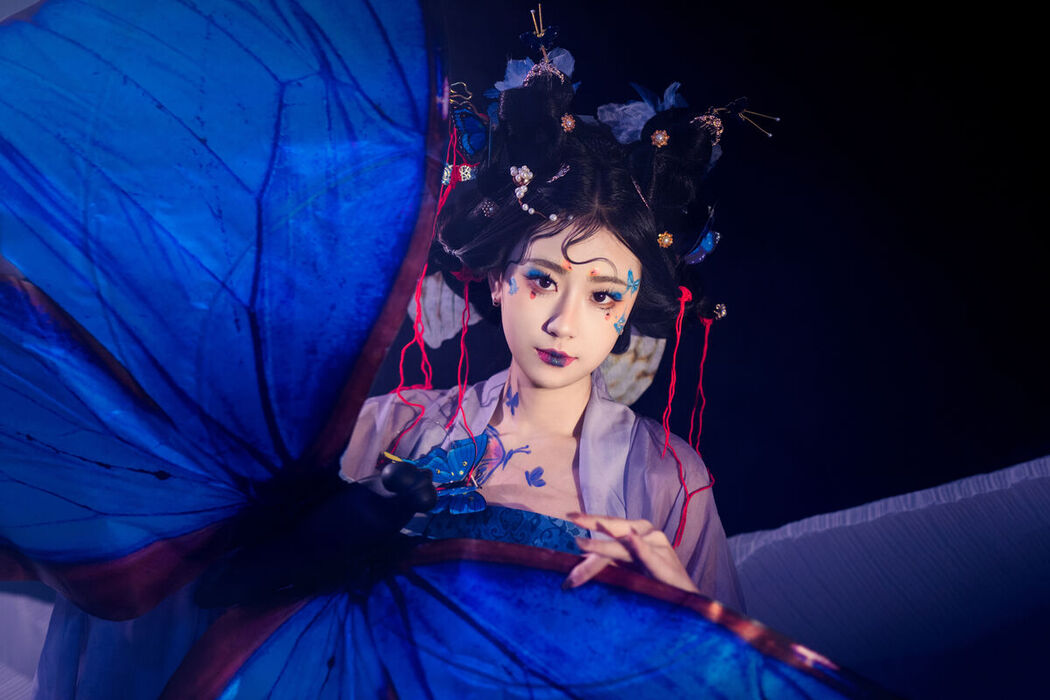 YiTuYu艺图语 Vol.6351 Yue Yue