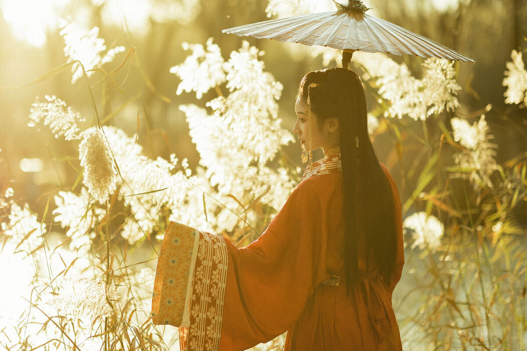 YiTuYu艺图语 Vol.6350 Zhi Yu Qian Deng