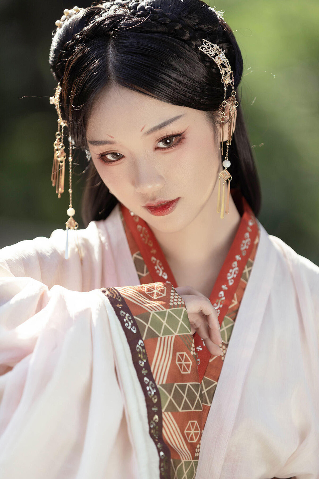 YiTuYu艺图语 Vol.6339 Wan Jiang Ting Cover Photo