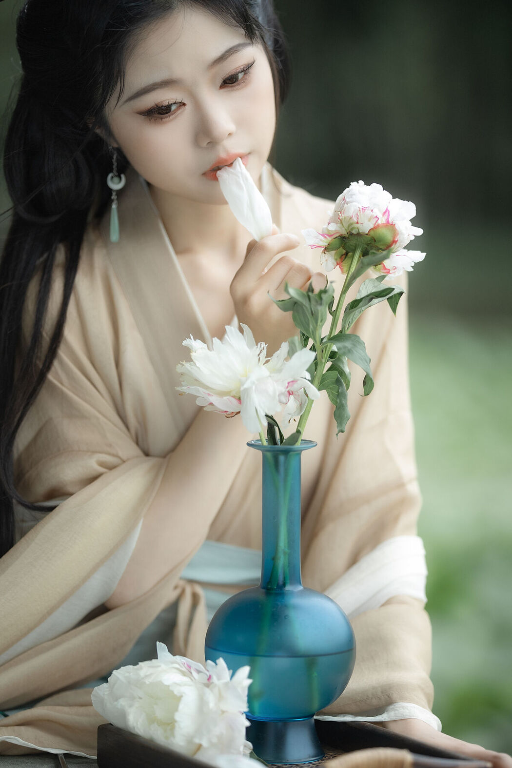 YiTuYu艺图语 Vol.6381 Yun Yun De Hei Yan Quan Er