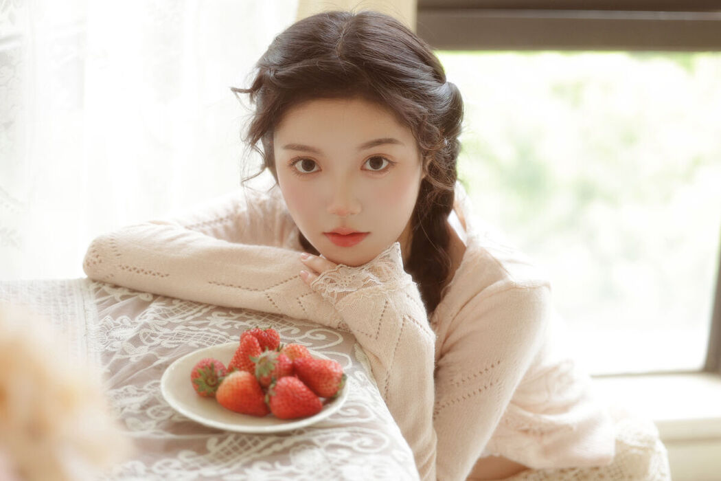 YiTuYu艺图语 Vol.6289 Ling Xiao Qi