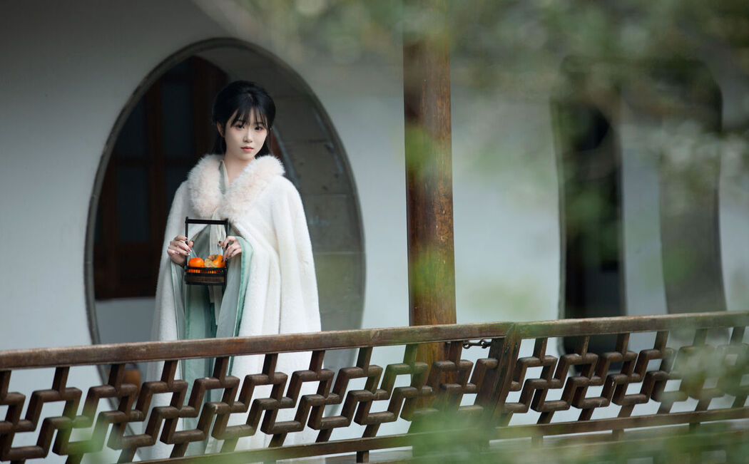 YiTuYu艺图语 Vol.6413 He Zhou Xi E16