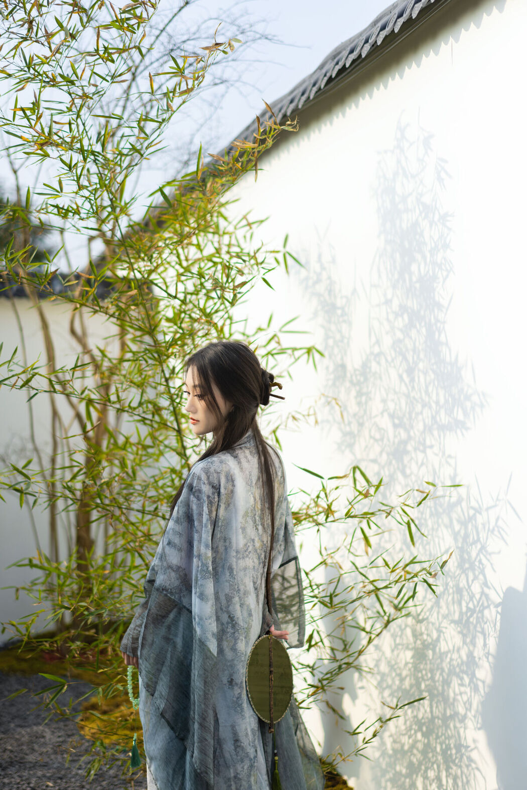 YiTuYu艺图语 Vol.6352 Dong Chu Liu