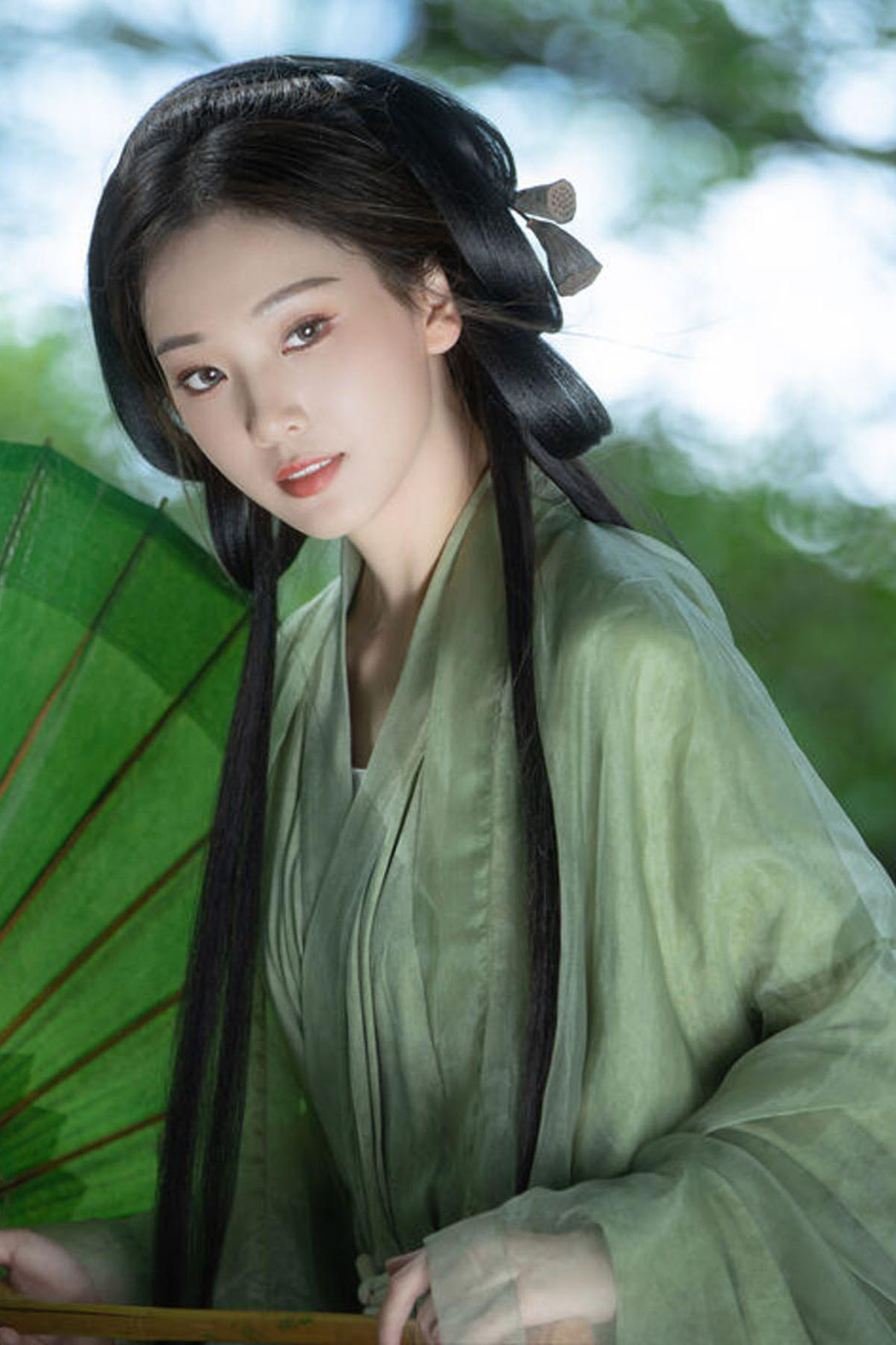 YiTuYu艺图语 Vol.6368 Zhi Zhi Qi Cover Photo