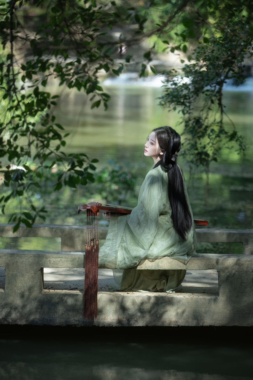 YiTuYu艺图语 Vol.6368 Zhi Zhi Qi