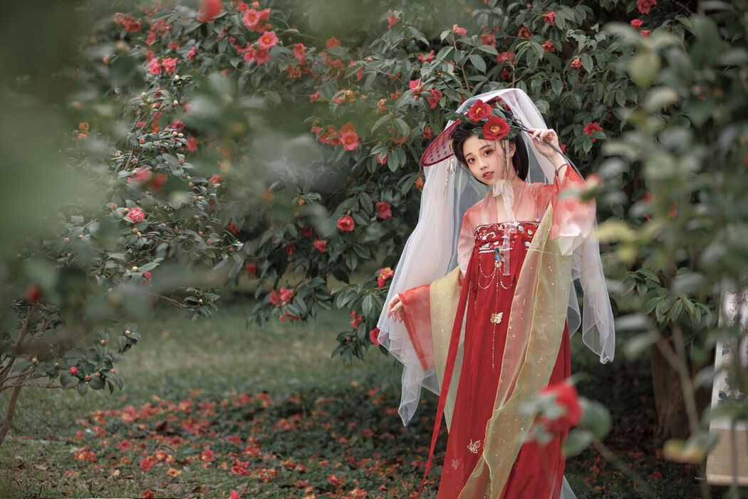 YiTuYu艺图语 Vol.6384 Jin Zou Ba