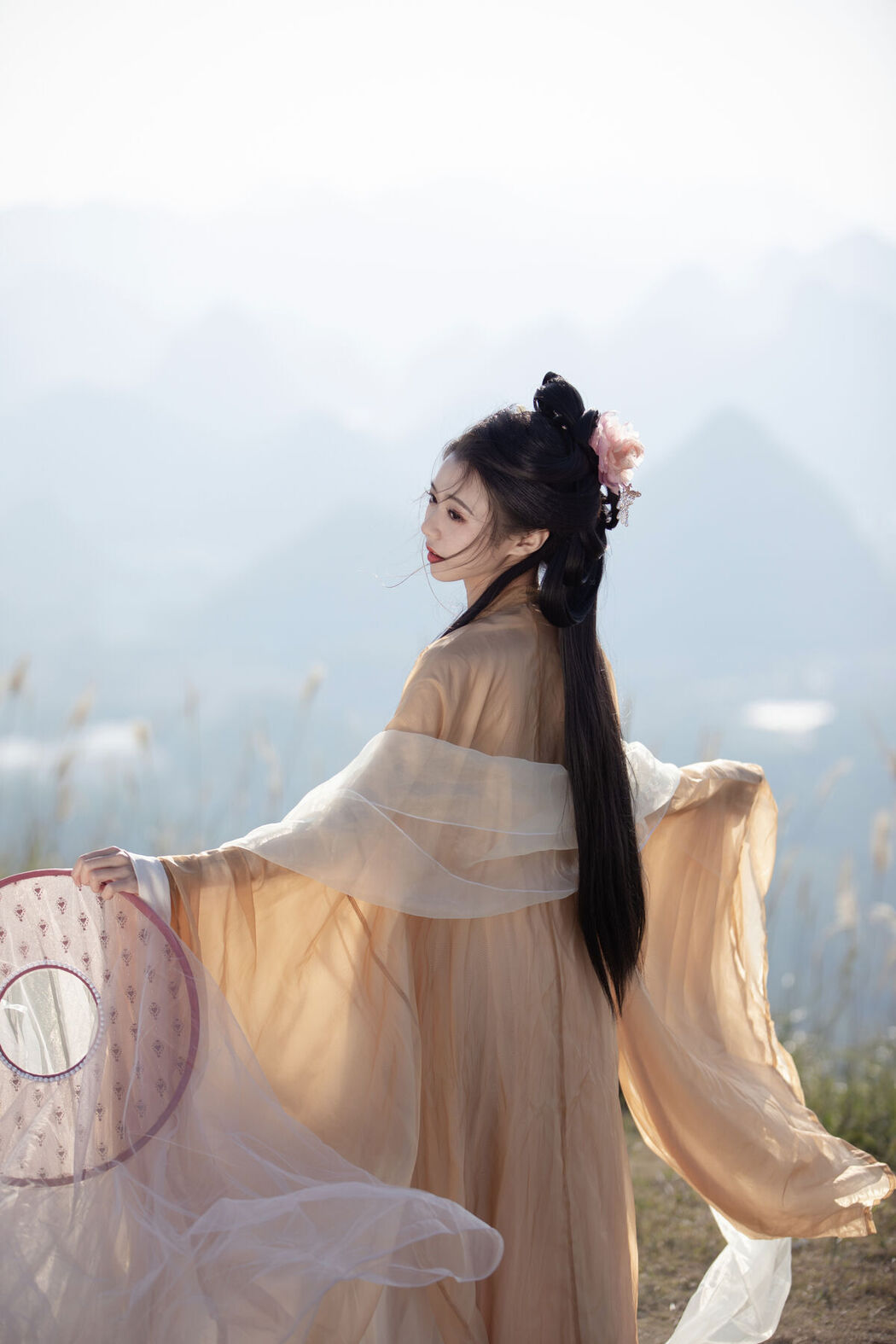 YiTuYu艺图语 Vol.6292 Lsababe