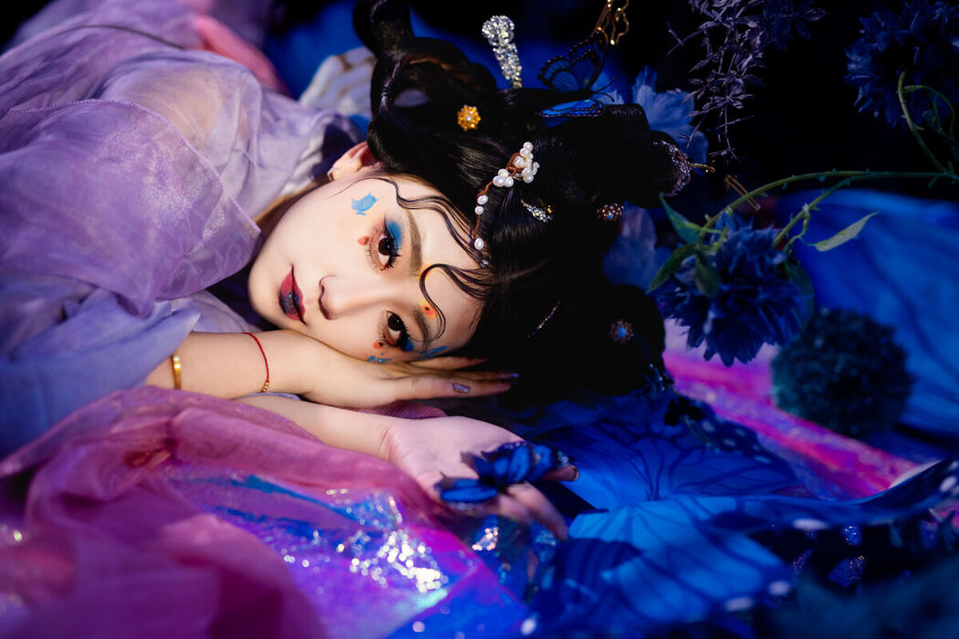 YiTuYu艺图语 Vol.6351 Yue Yue