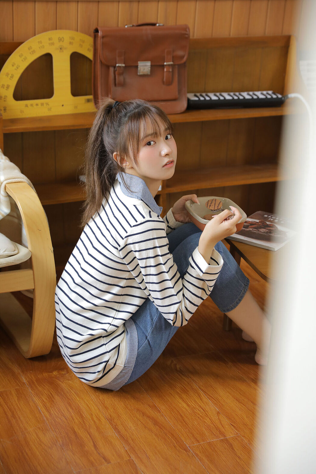 YiTuYu艺图语 Vol.6363 Nini