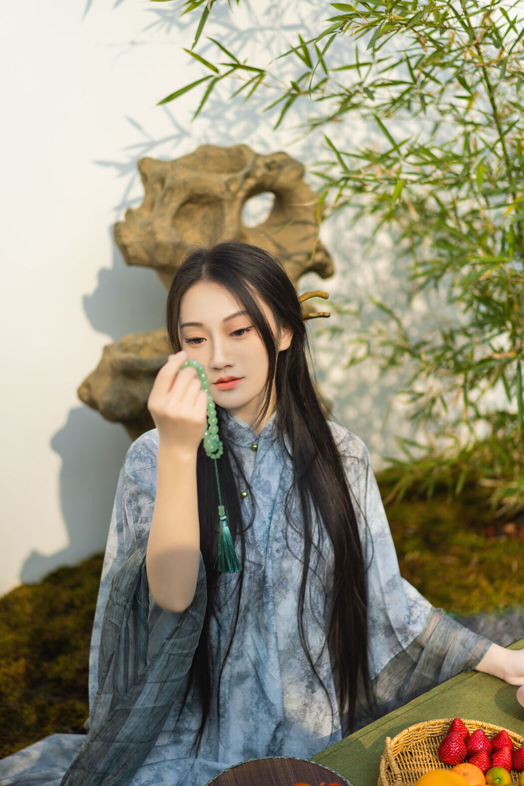 YiTuYu艺图语 Vol.6352 Dong Chu Liu