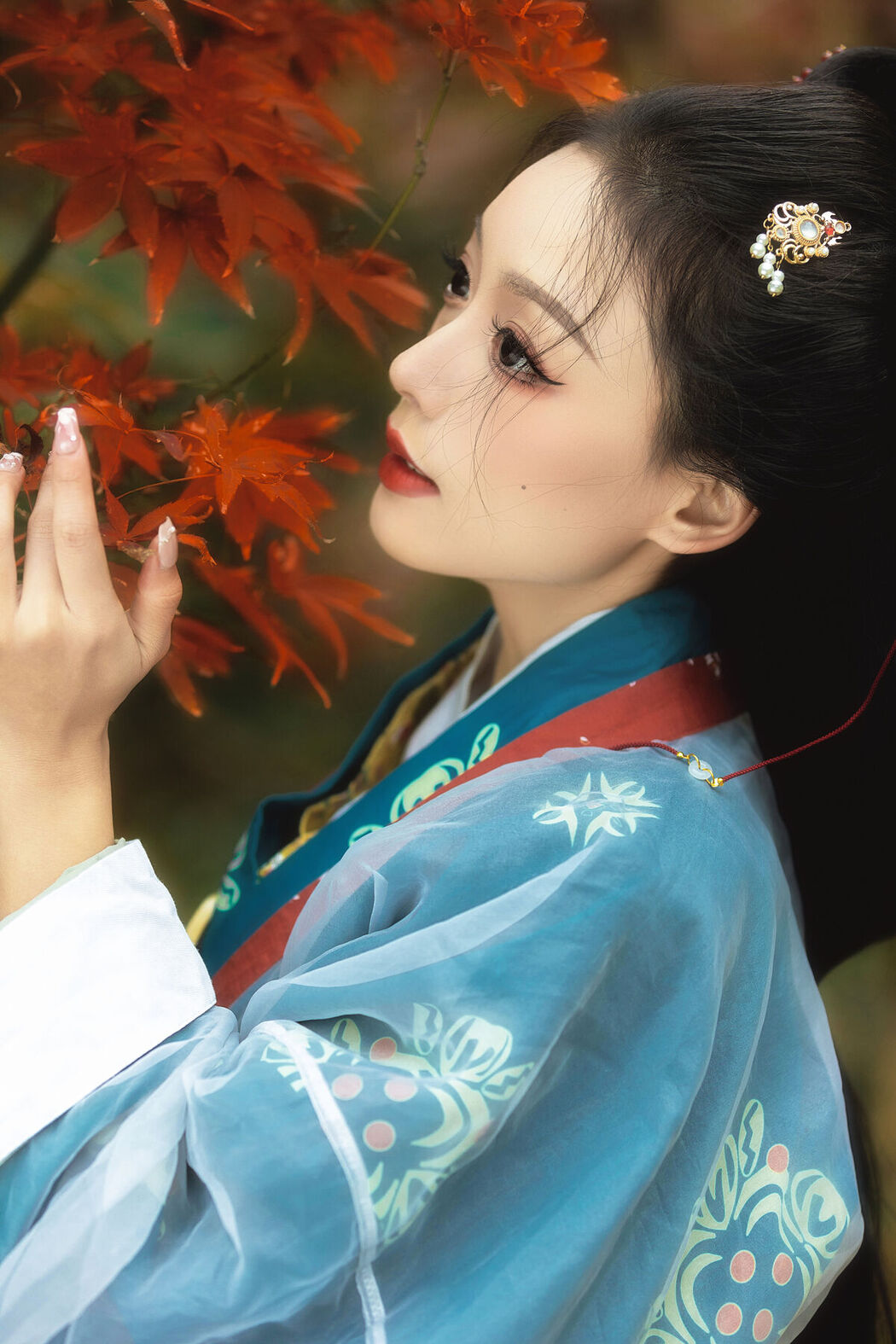 YiTuYu艺图语 Vol.6385 Qiqi