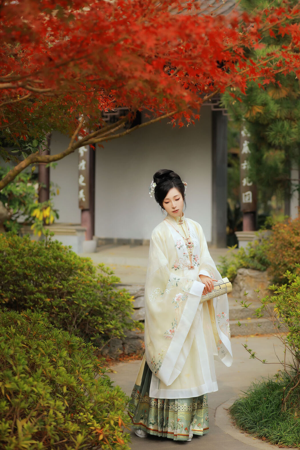 YiTuYu艺图语 Vol.6312 Li Cai