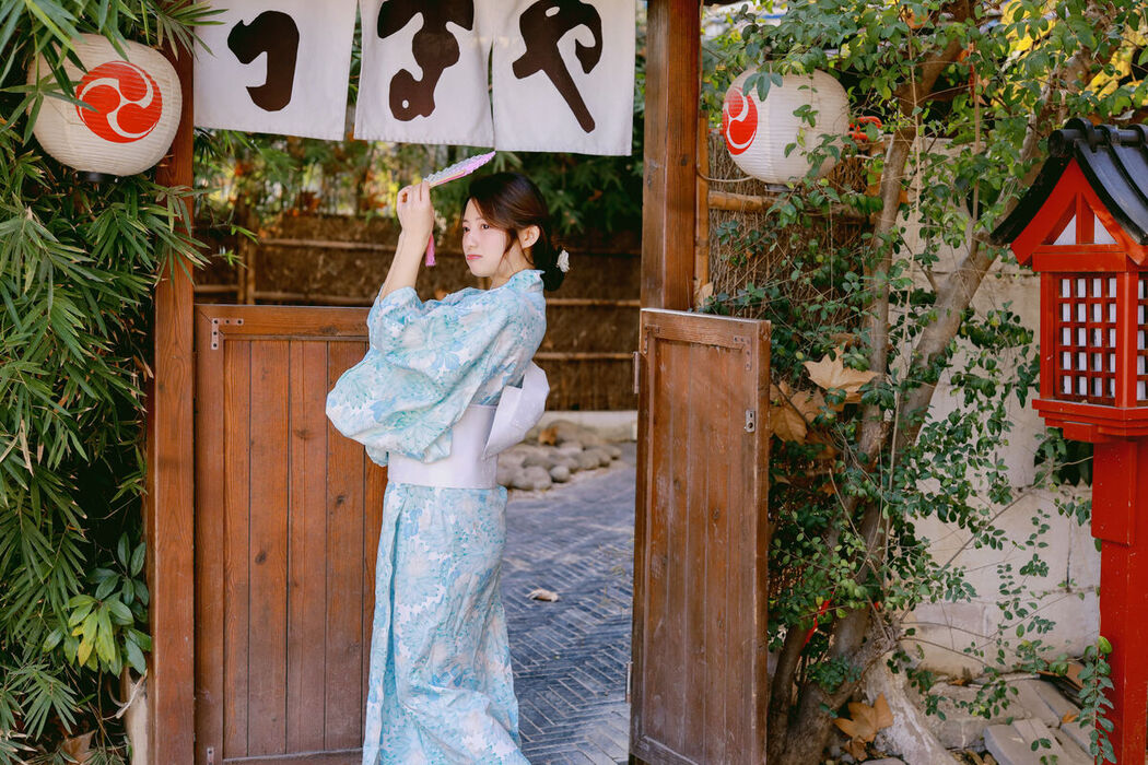 YiTuYu艺图语 Vol.6391 Rei Bi Shio