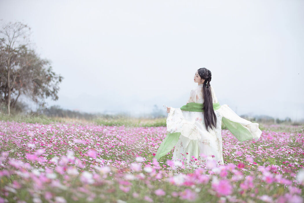 YiTuYu艺图语 Vol.6393 Jin Zou Ba