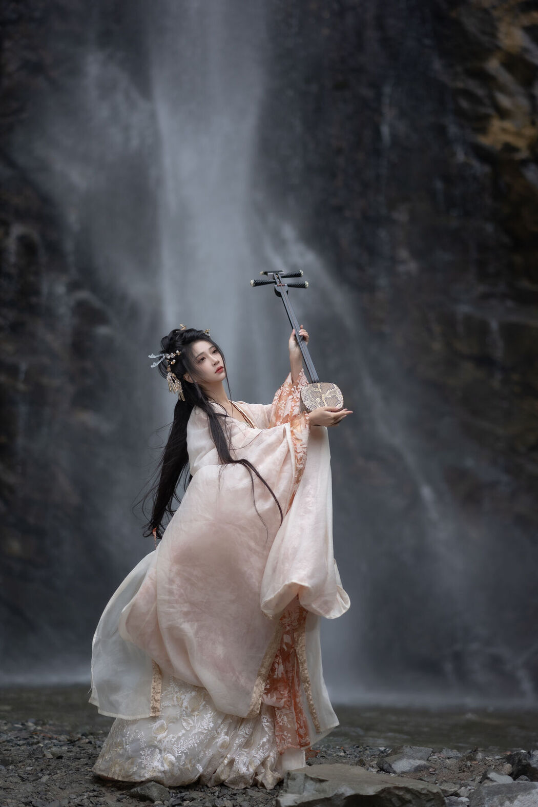 YiTuYu艺图语 Vol.6314 Qi Luo Sheng De Xiao Su Su