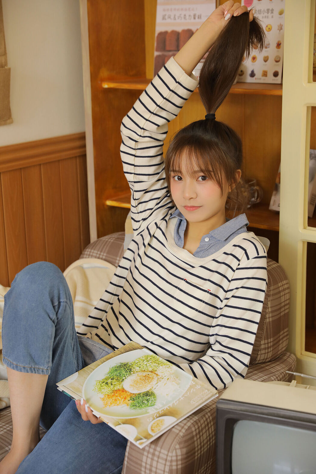 YiTuYu艺图语 Vol.6363 Nini