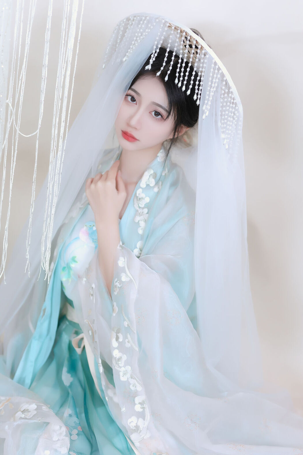YiTuYu艺图语 Vol.6386 Qi Luo Sheng De Xiao Su Su