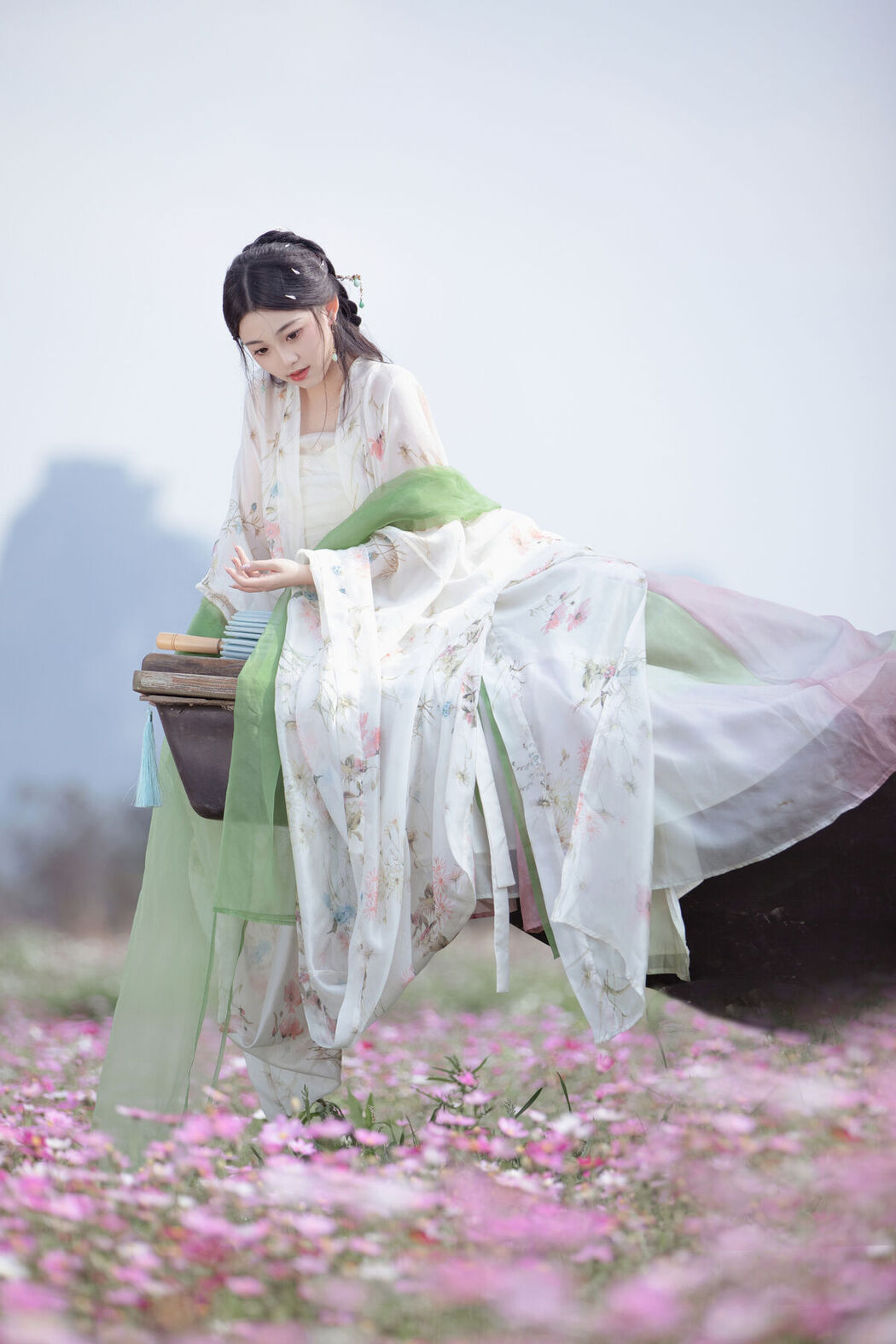 YiTuYu艺图语 Vol.6393 Jin Zou Ba