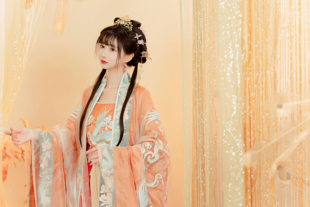 YiTuYu艺图语 Vol.6297 Qi Luo Sheng De Xiao Su Su