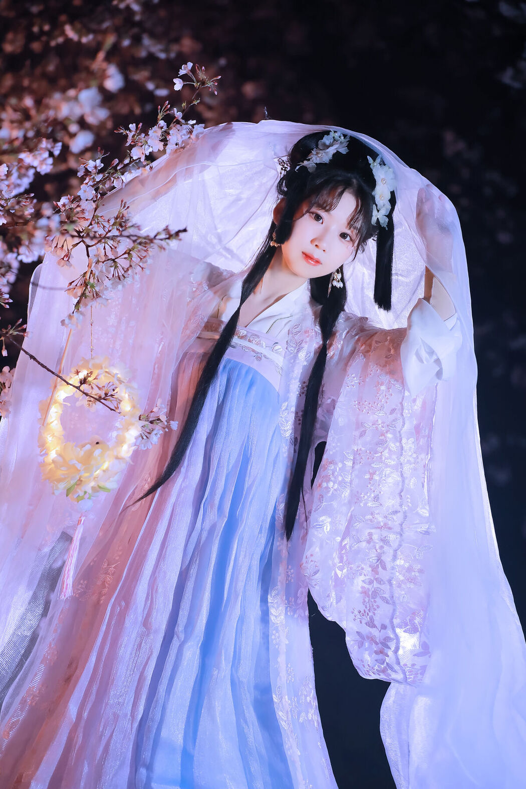YiTuYu艺图语 Vol.6366 Zhou Zhou AY
