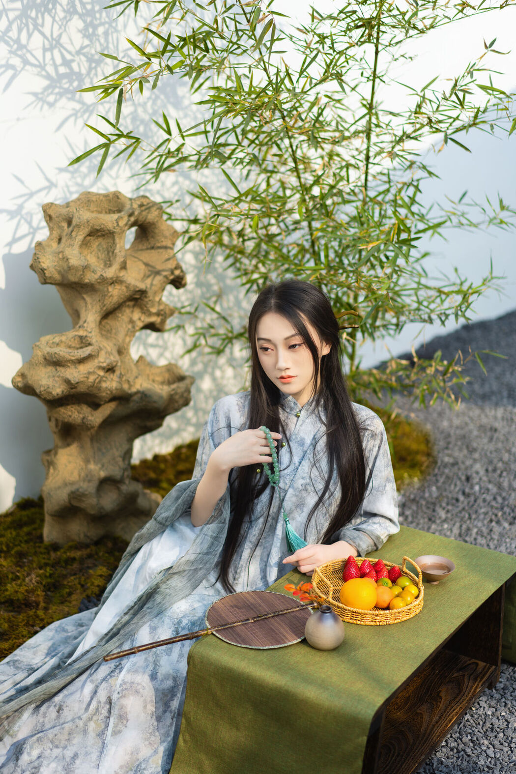 YiTuYu艺图语 Vol.6352 Dong Chu Liu