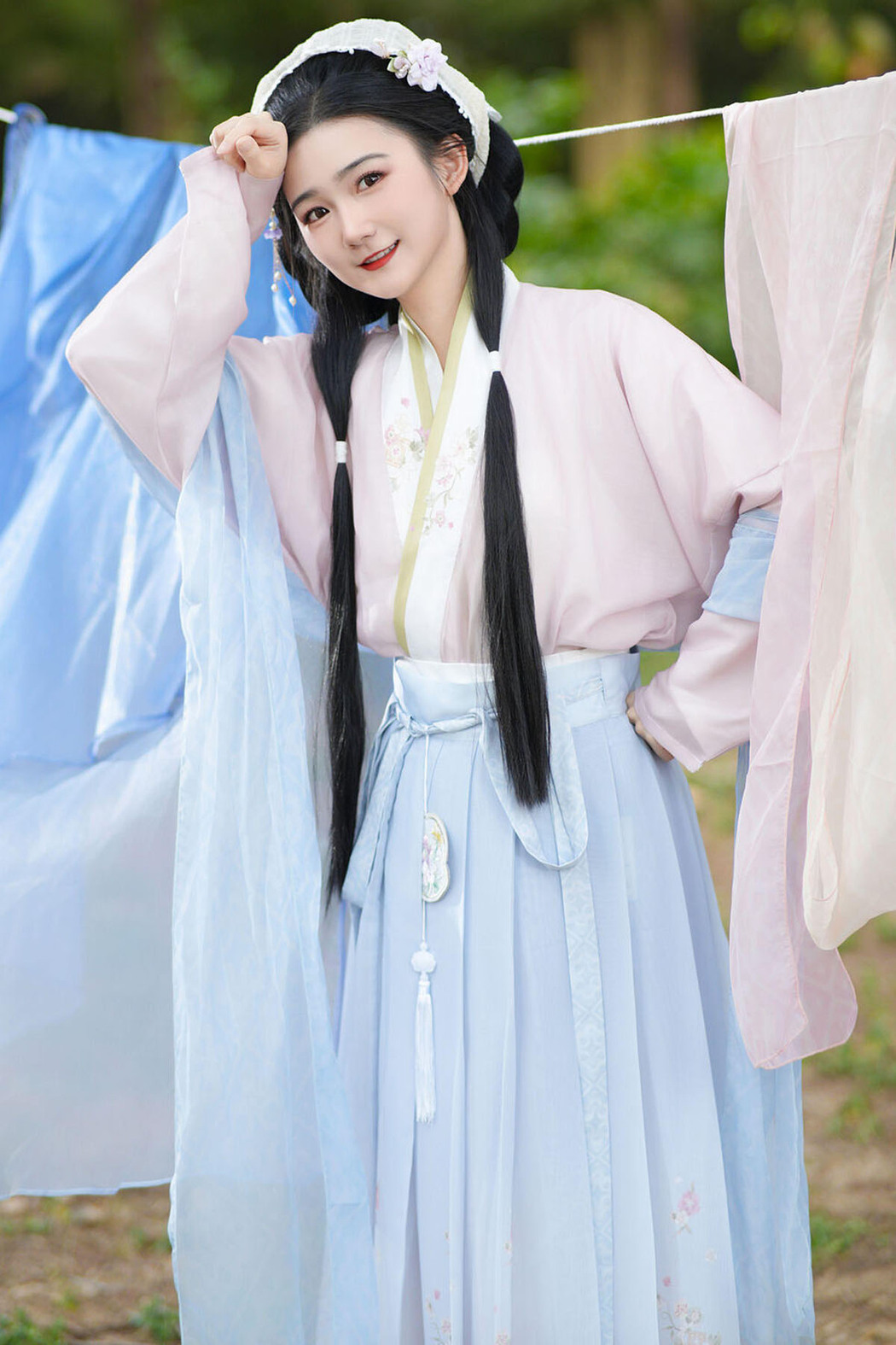 YiTuYu艺图语 Vol.6327 Yi Da Kuai Dan Gao Cover Photo