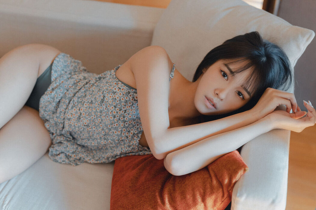 YiTuYu艺图语 Vol.6402 Cheng Cheng
