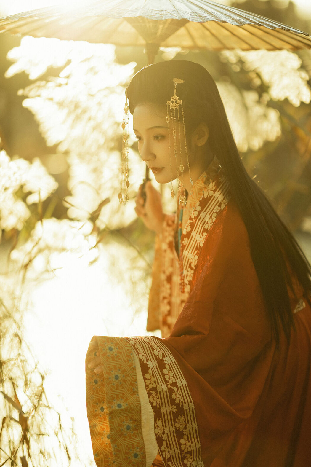 YiTuYu艺图语 Vol.6350 Zhi Yu Qian Deng
