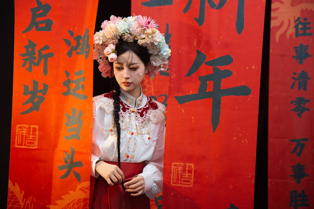 YiTuYu艺图语 Vol.6417 Yi Xuan