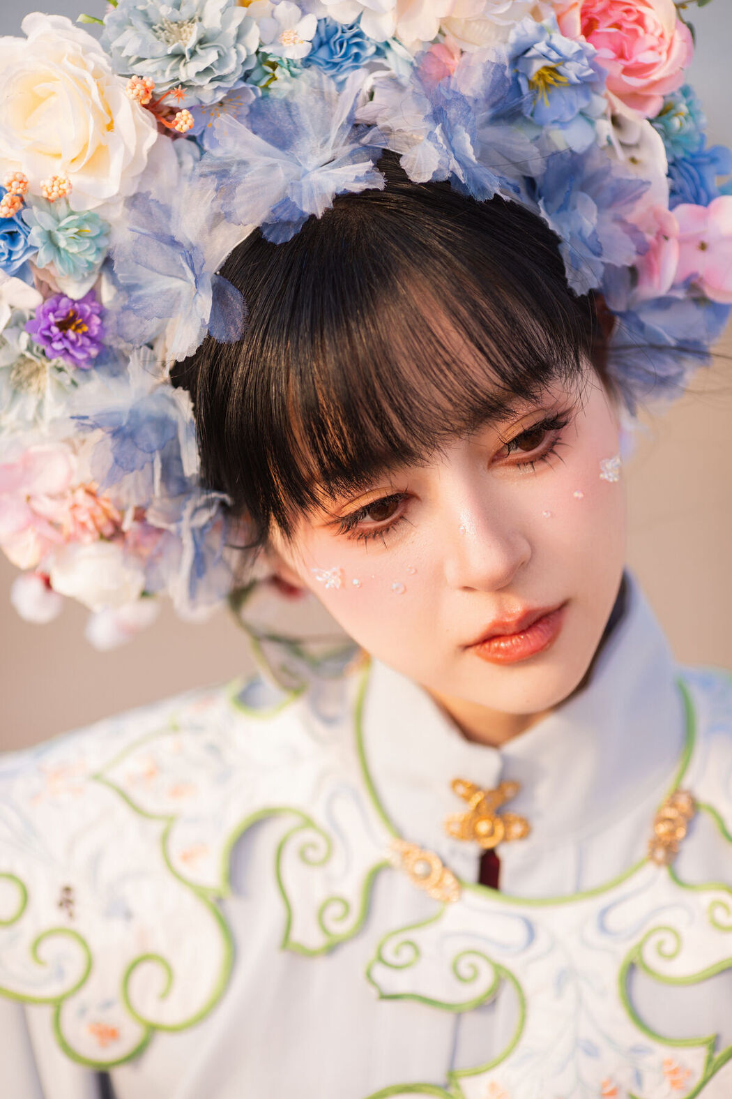 YiTuYu艺图语 Vol.6420 Yi Xuan