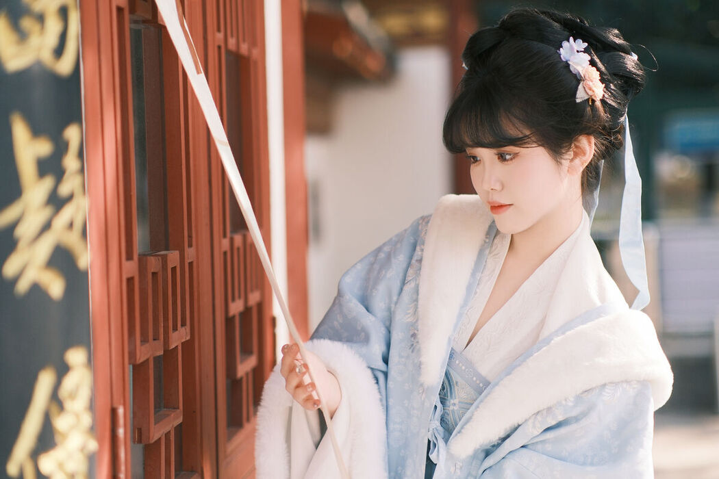 YiTuYu艺图语 Vol.6326 Cao Mei Xi Mi Lu