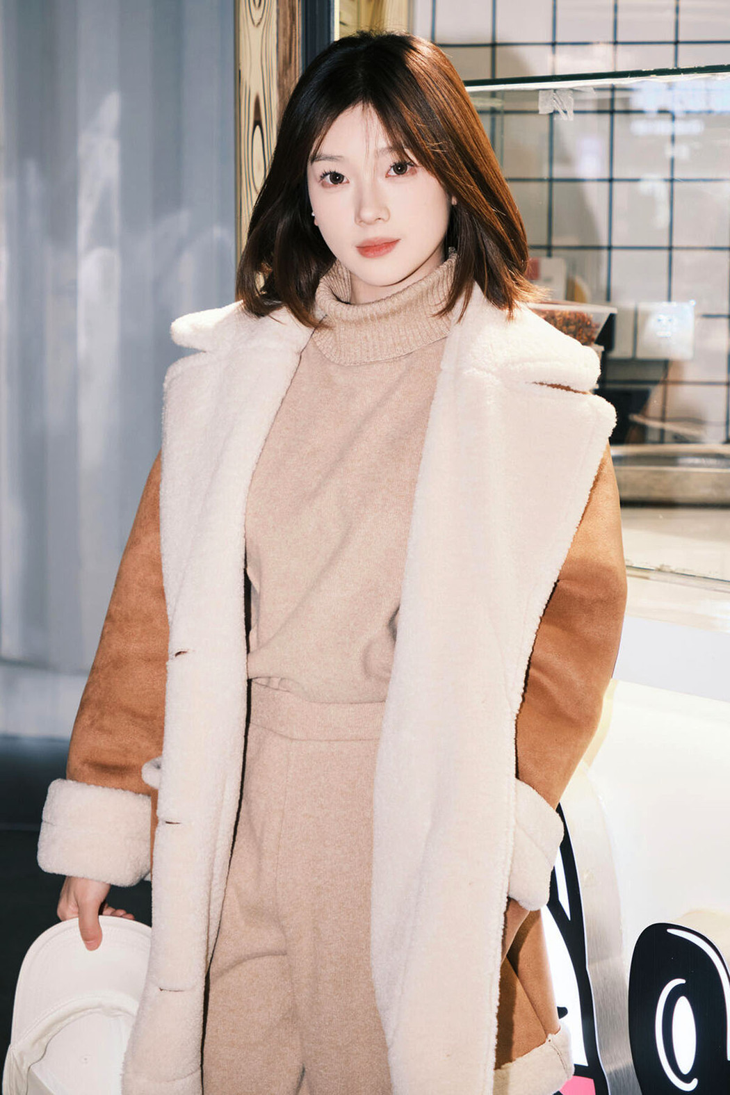 YiTuYu艺图语 Vol.6308 Xiao Bei Cover Photo