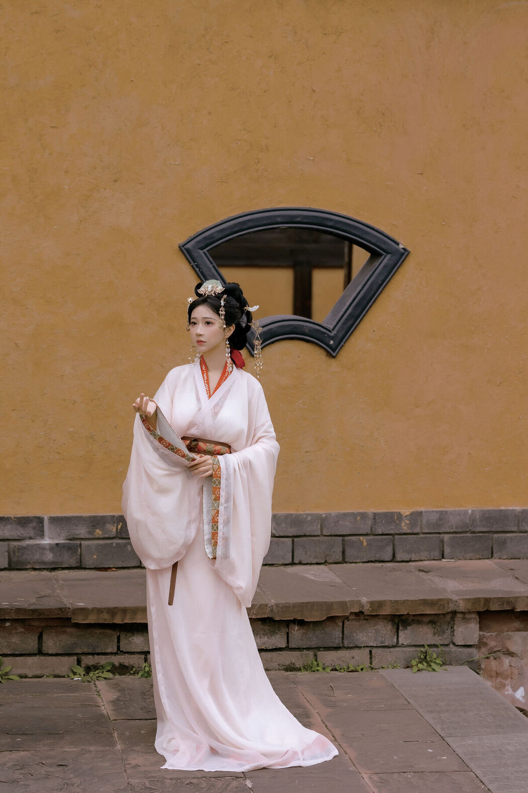 YiTuYu艺图语 Vol.6337 Qi Luo Sheng De Xiao Su Su