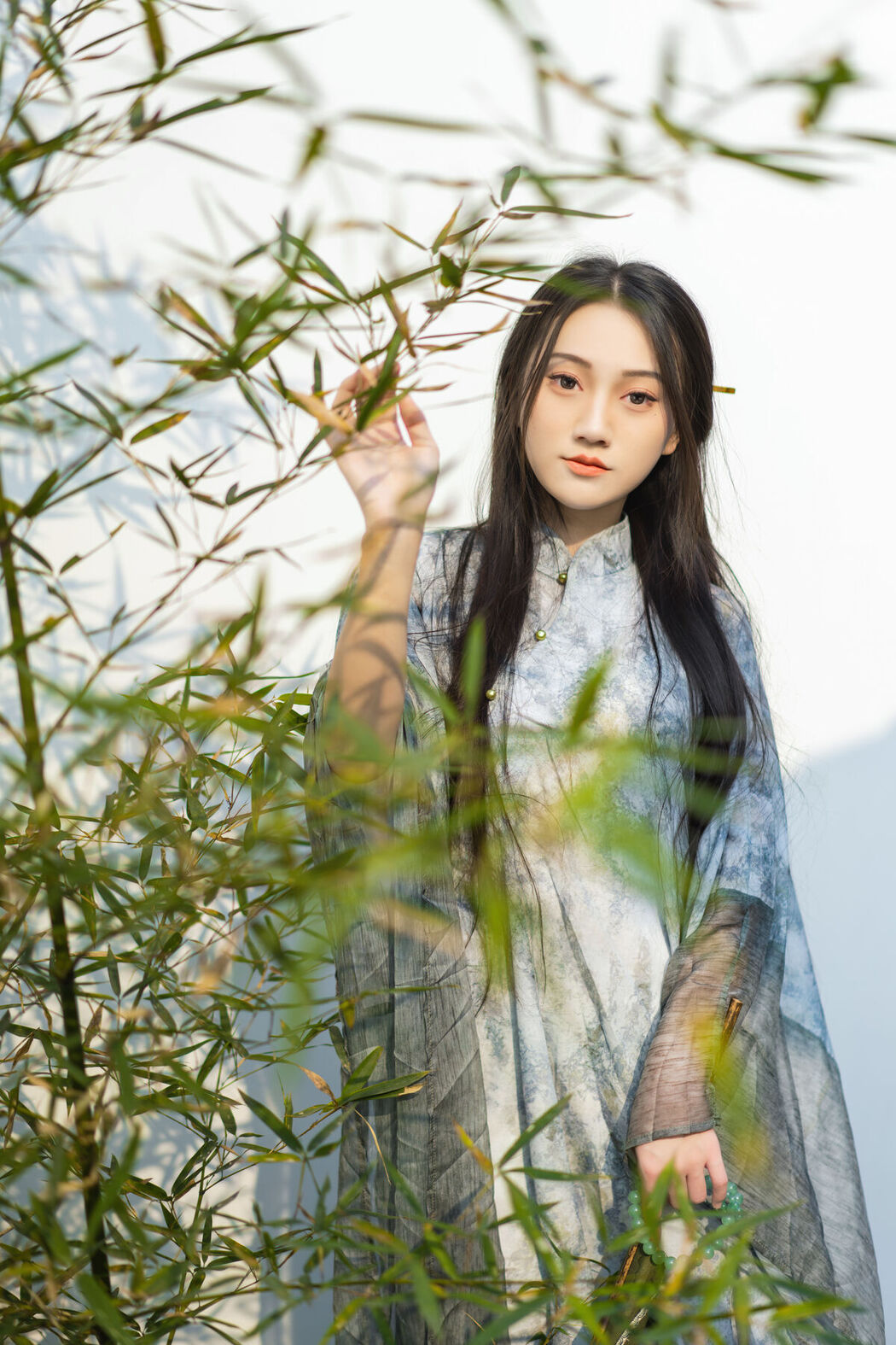 YiTuYu艺图语 Vol.6352 Dong Chu Liu