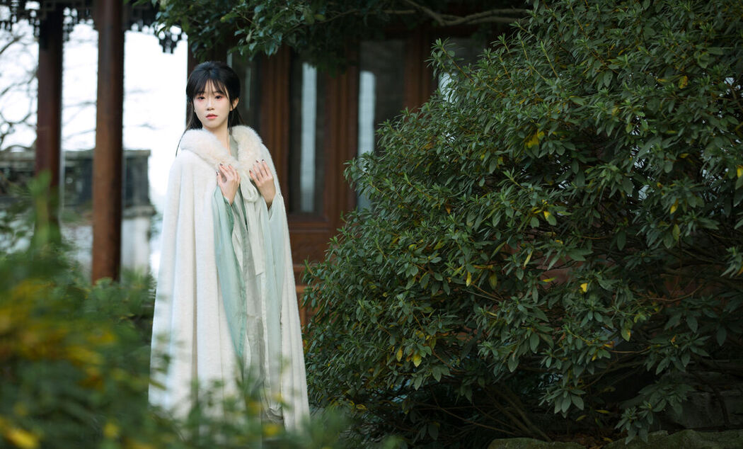 YiTuYu艺图语 Vol.6413 He Zhou Xi E16